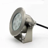 Lumières de piscine à LED submersibles